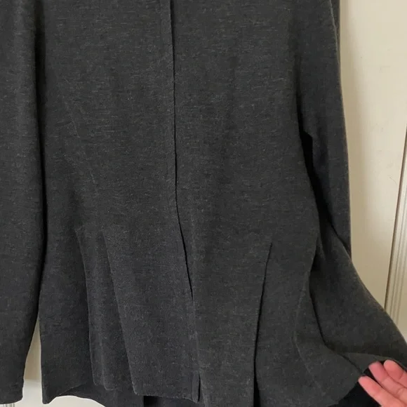 Stunning Eileen Fisher Wool Knit Sweater/Jacket - Picture 10 of 12